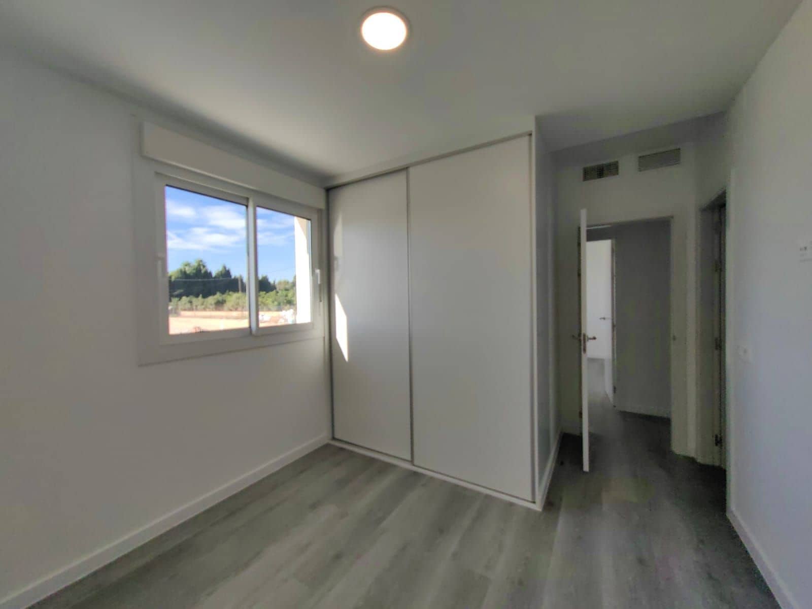 4 bedroom Apartment for rent in Alfaz del Pi / L'Alfas del Pi with pool garage - € 2,100 (Ref: 7849367)