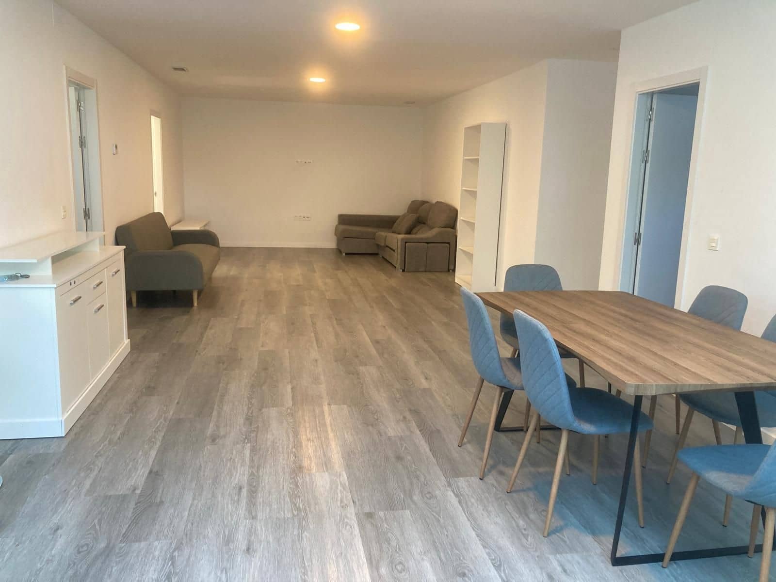 4 bedroom Apartment for rent in Alfaz del Pi / L'Alfas del Pi with pool garage - € 2,100 (Ref: 7849367)