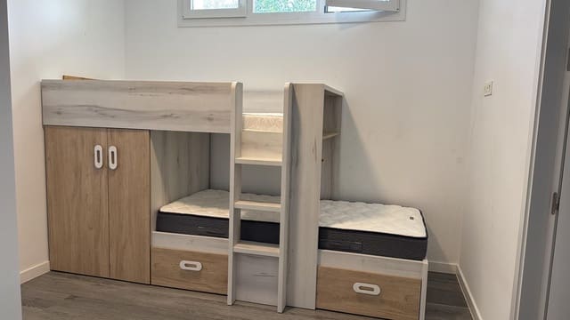 4 bedroom Apartment for rent in Alfaz del Pi / L'Alfàs del Pi with pool garage - € 2,100 (Ref: 7849367)