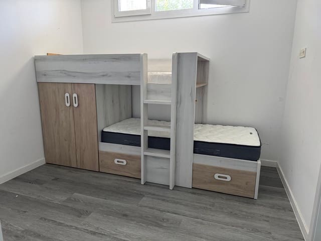 4 bedroom Apartment for rent in Alfaz del Pi / L'Alfàs del Pi with pool garage - € 2,100 (Ref: 7849367)