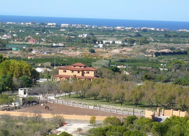 5 slaapkamer Villa te koop in Pedreguer met zwembad garage - € 1.425.000 (Ref: 7903652)