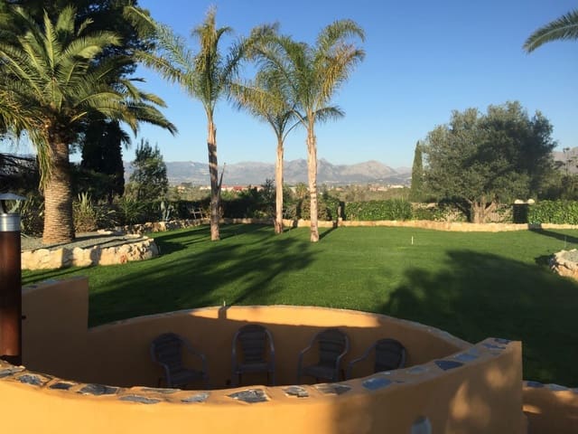 5 slaapkamer Villa te koop in Pedreguer met zwembad garage - € 1.425.000 (Ref: 7903652)