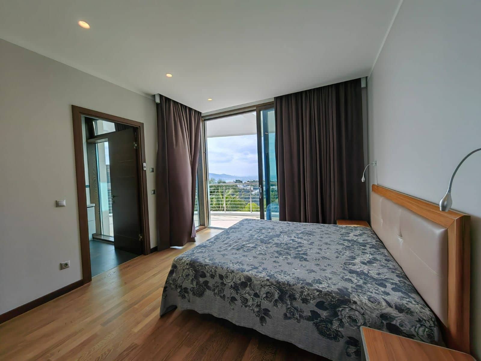 5 soveværelse Villa til salg i Altea med swimmingpool garage - € 2.480.000 (Ref: 7965478)