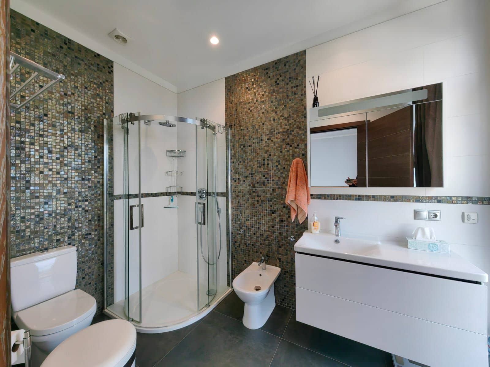 5 soveværelse Villa til salg i Altea med swimmingpool garage - € 2.480.000 (Ref: 7965478)