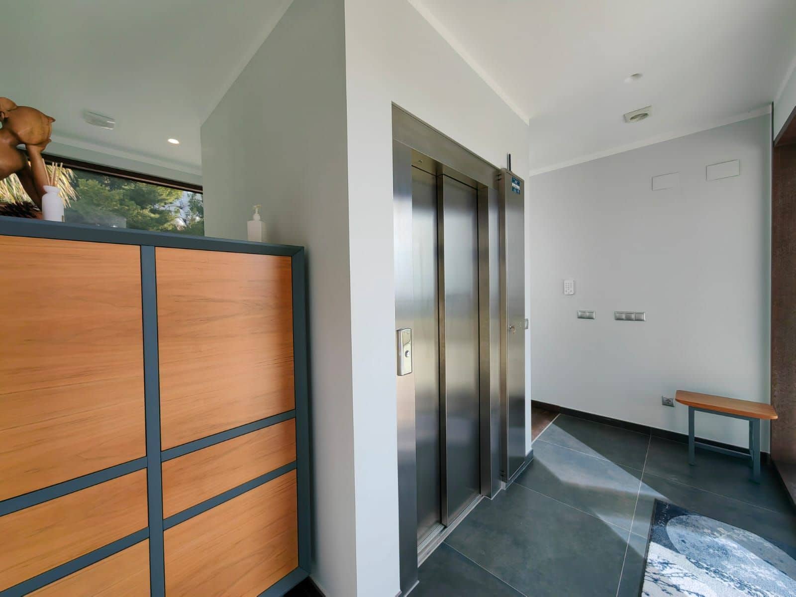 5 soveværelse Villa til salg i Altea med swimmingpool garage - € 2.480.000 (Ref: 7965478)