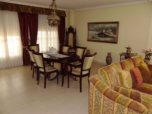 7 bedroom Villa for sale in Benidorm with pool garage - € 1,635,000 (Ref: 7987902)