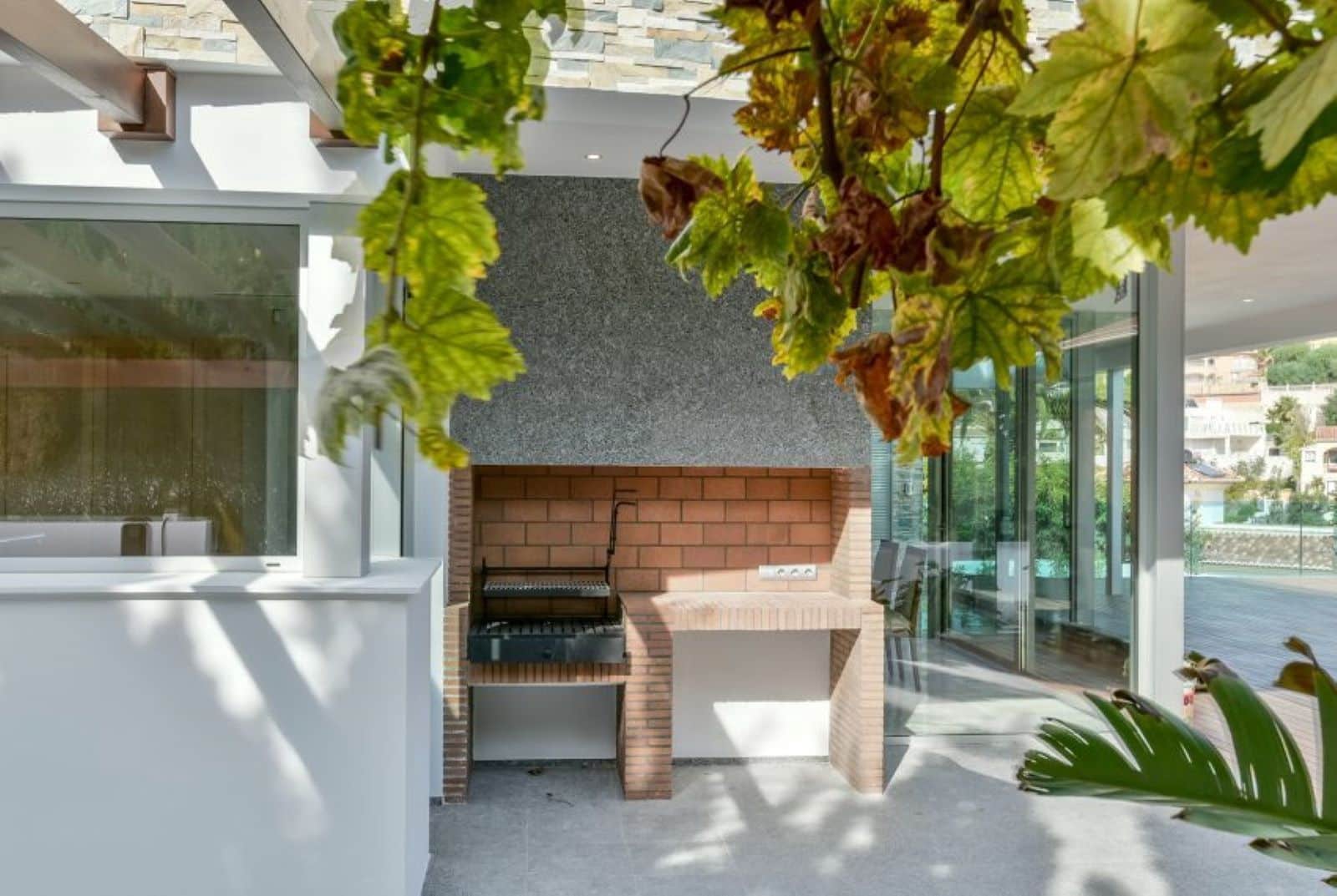 3 soveværelse Villa til salg i Calpe / Calp med swimmingpool garage - € 2.950.000 (Ref: 7988683)