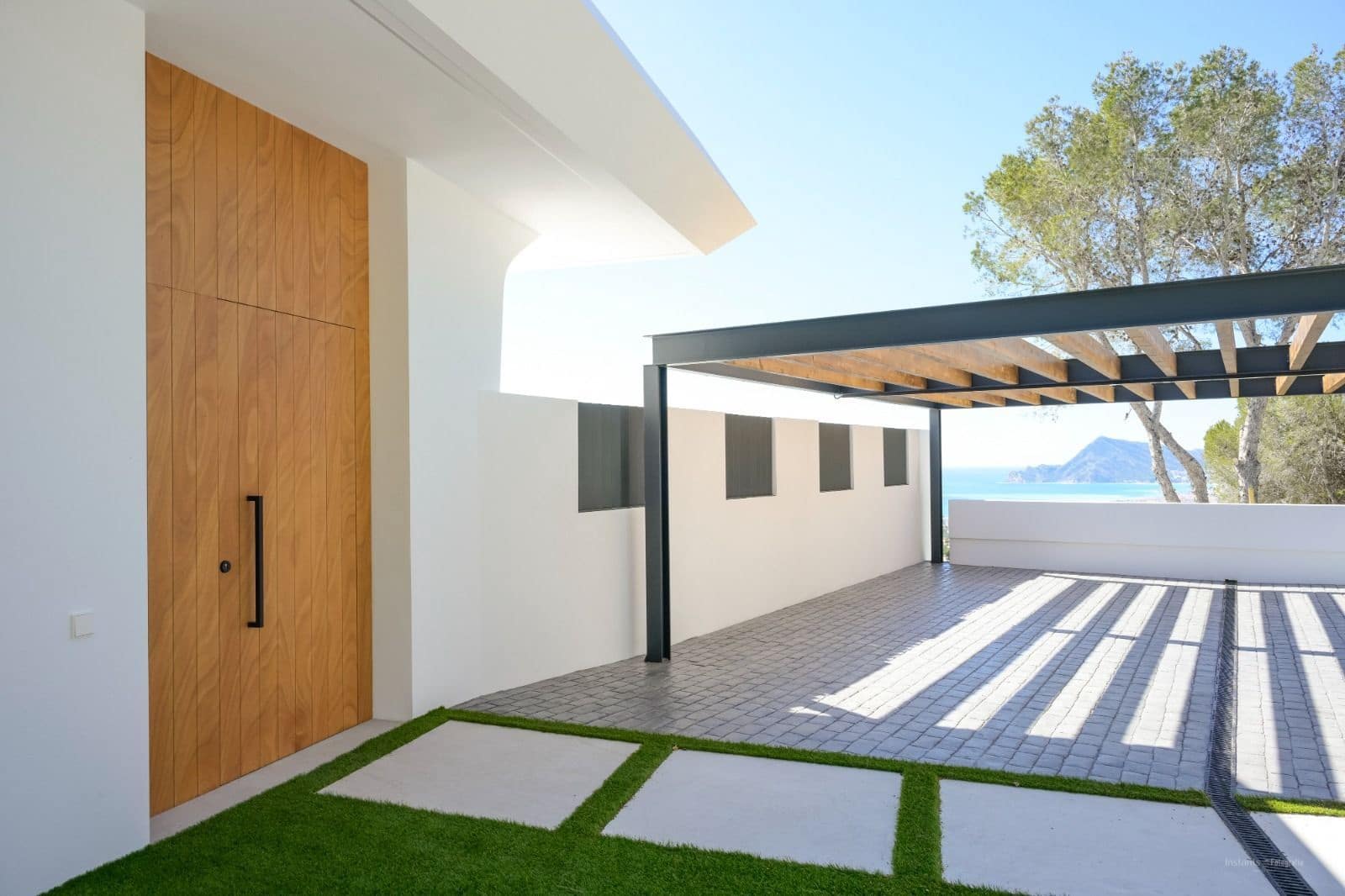 4 sypialnia Willa na sprzedaż w Altea z basenem garażem - 2 250 000 € (Ref: 7990423)