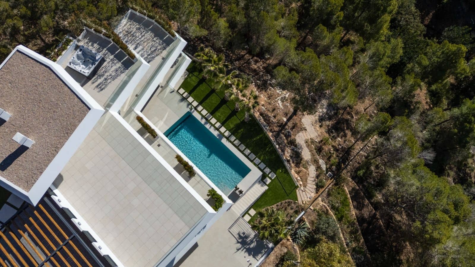 4 sypialnia Willa na sprzedaż w Altea z basenem garażem - 2 250 000 € (Ref: 7990423)