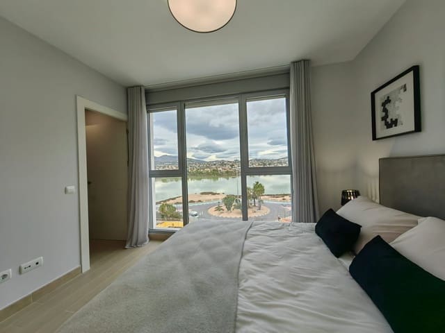 4 Zimmer Apartment zu verkaufen in Calpe / Calp mit Pool Garage - 767.000 € (Ref: 8038438)