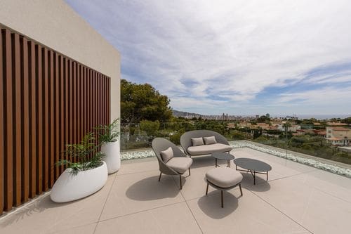 4 soveværelse Villa til salg i La Nucia med swimmingpool garage - € 2.825.000 (Ref: 8308097)