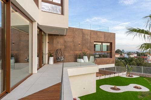 4 soveværelse Villa til salg i La Nucia med swimmingpool garage - € 2.825.000 (Ref: 8308097)