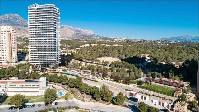 2 sovrum Lägenhet till salu i Benidorm med pool garage - 438 000 € (Ref: 8404723)