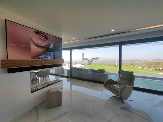 6 soveværelse Villa til salg i Alhama Springs, Altea med swimmingpool garage - € 5.595.000 (Ref: 8426049)