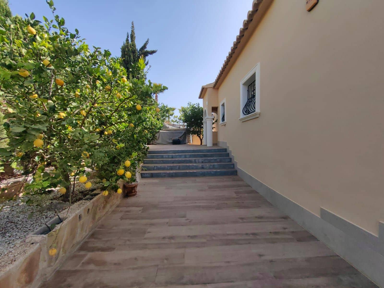 4 Zimmer Villa zu verkaufen in Benitachell / Benitatxell mit Pool Garage - 730.000 € (Ref: 8435032)