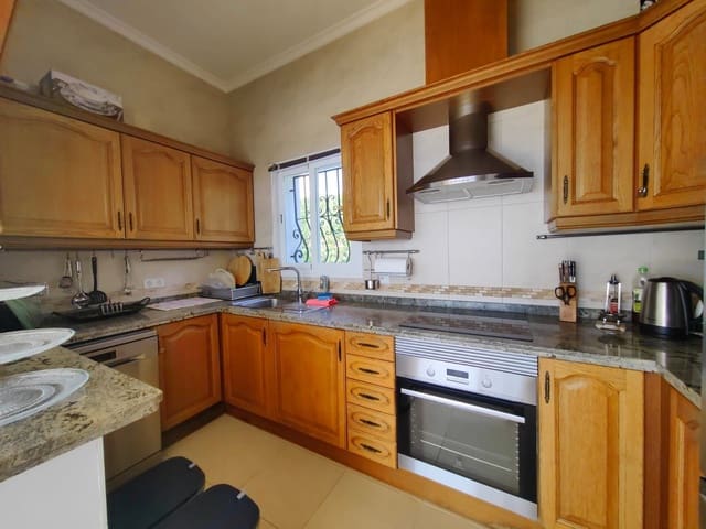 4 Zimmer Villa zu verkaufen in Benitachell / Benitatxell mit Pool Garage - 730.000 € (Ref: 8435032)