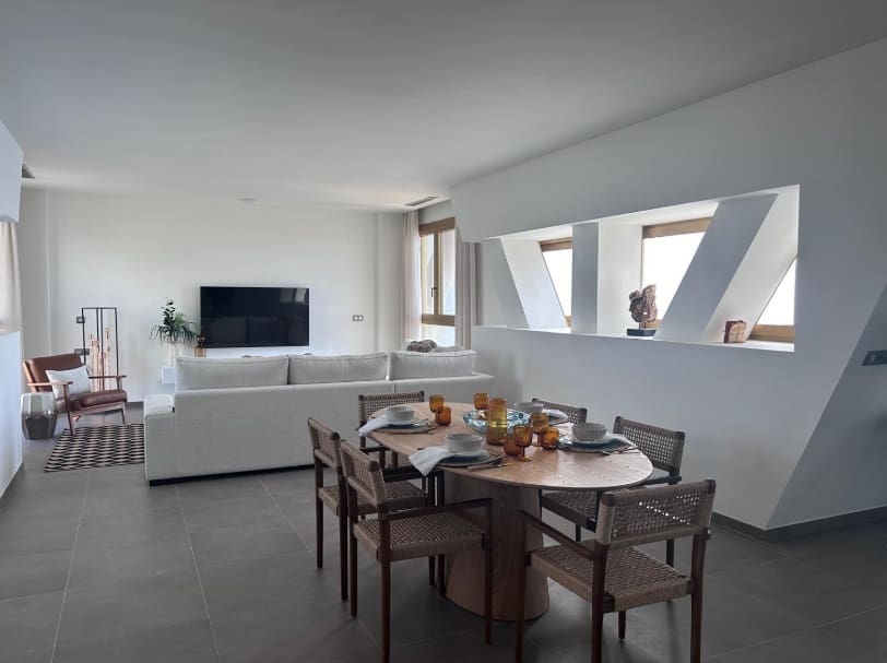 3 soveværelse Lejlighed til salg i Benidorm med swimmingpool garage - € 925.000 (Ref: 8522783)