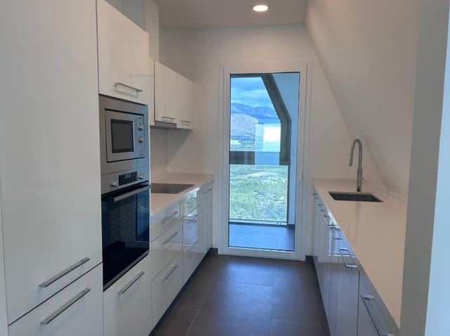 3 quarto Apartamento para venda em Playa Poniente, Benidorm com piscina garagem - 925 000 € (Ref: 8522783)