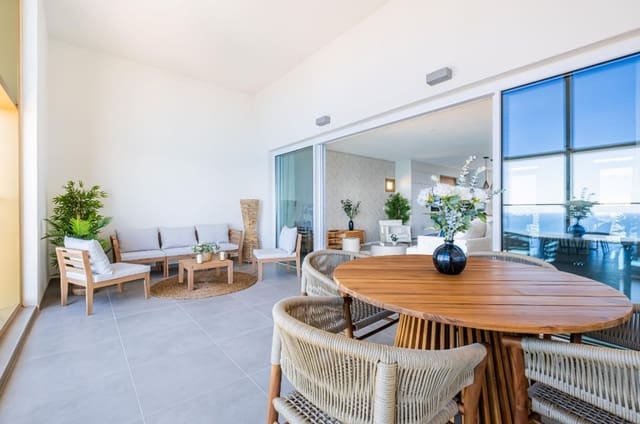 3 slaapkamer Appartement te koop in Playa Poniente, Benidorm met zwembad garage - € 1.075.000 (Ref: 8522785)