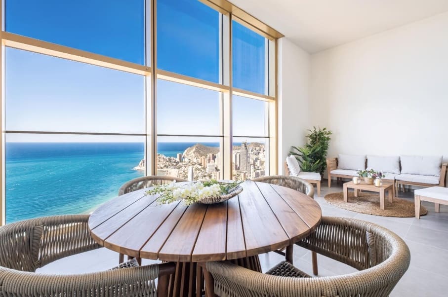 3 soveværelse Lejlighed til salg i Benidorm med swimmingpool garage - € 1.075.000 (Ref: 8522785)