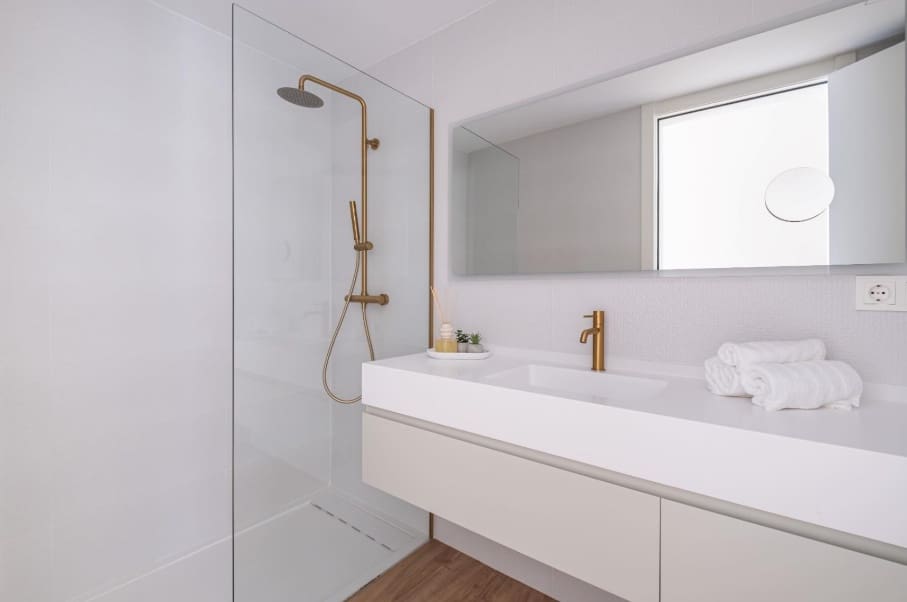 3 soveværelse Lejlighed til salg i Benidorm med swimmingpool garage - € 1.075.000 (Ref: 8522785)