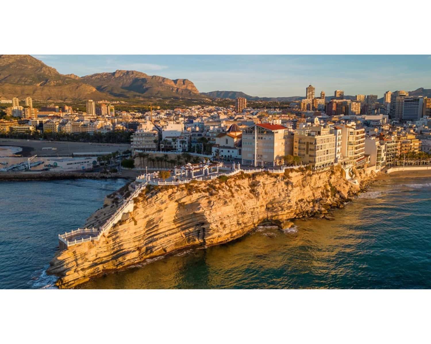 3 soveværelse Lejlighed til salg i Benidorm med swimmingpool garage - € 1.075.000 (Ref: 8522785)