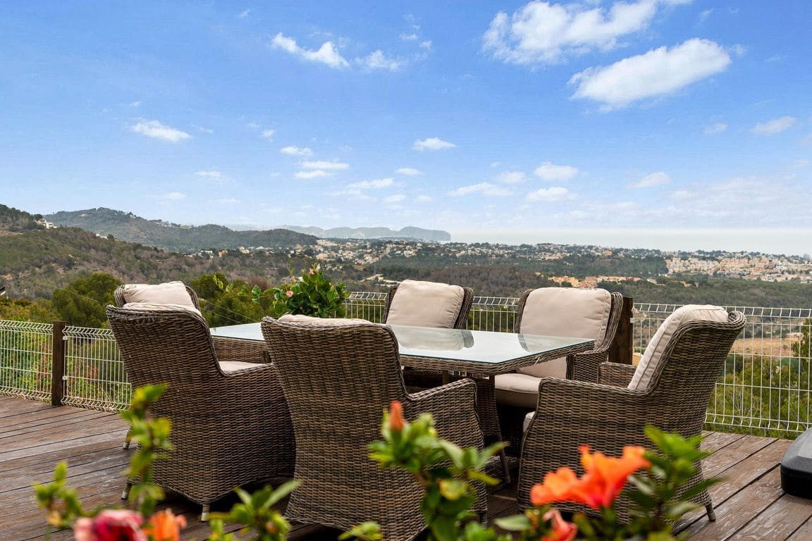 4 slaapkamer Villa te koop in Calpe / Calp met zwembad garage - € 899.000 (Ref: 8559393)