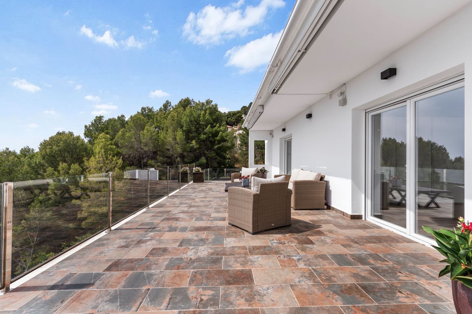 4 slaapkamer Villa te koop in Calpe / Calp met zwembad garage - € 899.000 (Ref: 8559393)