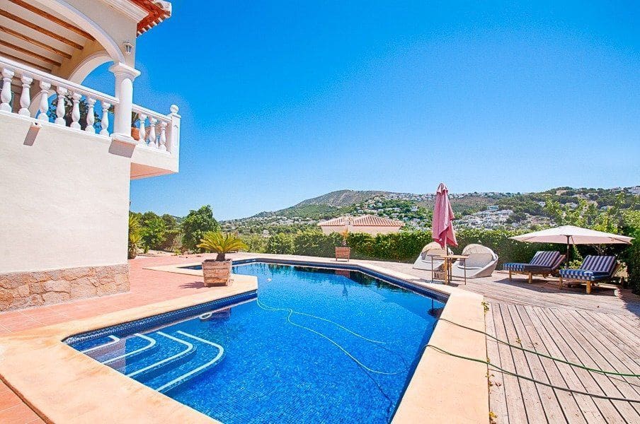 4 sovrum Villa till salu i Moraira med pool garage - 850 000 € (Ref: 8573856)