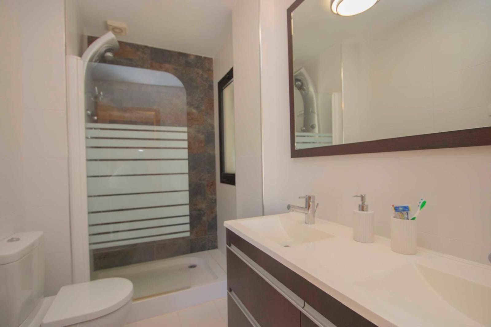 5 bedroom Villa for sale in Polop with pool garage - € 530,000 (Ref: 8579428)