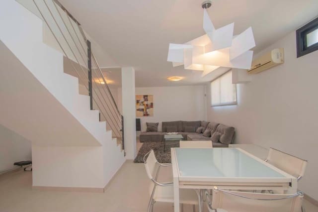 5 bedroom Villa for sale in Polop with pool garage - € 530,000 (Ref: 8579428)