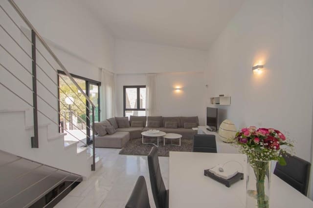 5 bedroom Villa for sale in Polop with pool garage - € 530,000 (Ref: 8579428)
