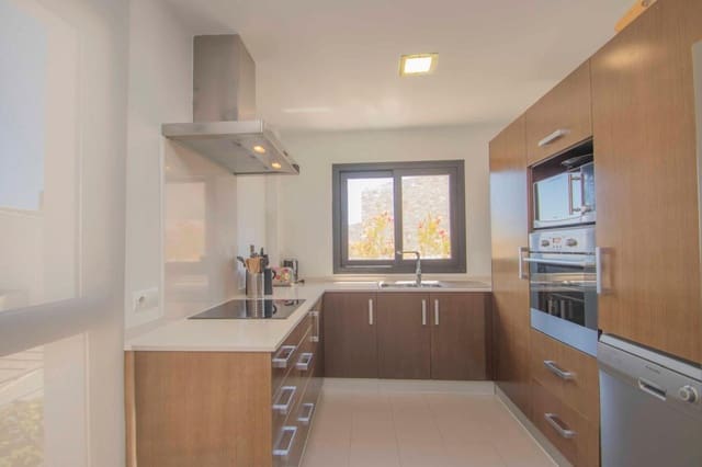 5 bedroom Villa for sale in Polop with pool garage - € 530,000 (Ref: 8579428)