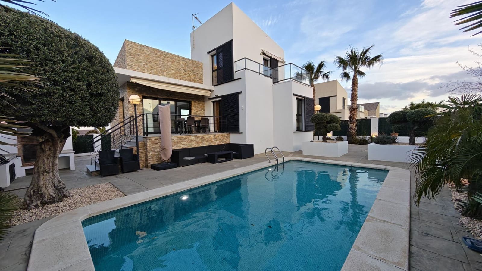 5 quarto Moradia para venda em Polop com piscina garagem - 530 000 € (Ref: 8579428)