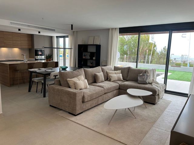 3 sovrum Villa till salu i Polop med pool garage - 535 000 € (Ref: 8603325)