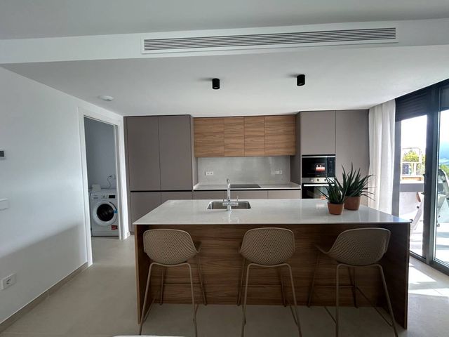 3 sovrum Villa till salu i Polop med pool garage - 535 000 € (Ref: 8603325)