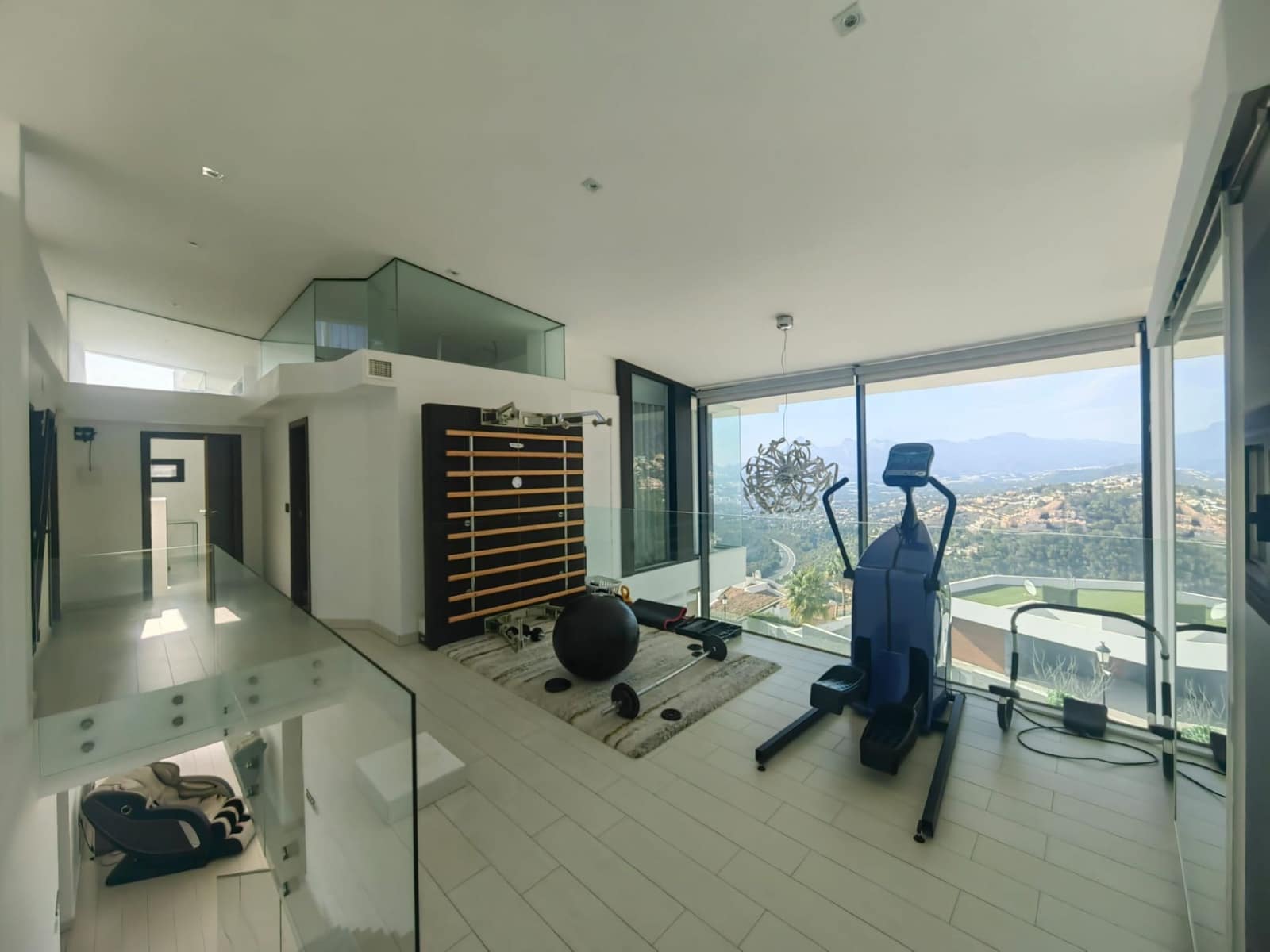 6 soveværelse Villa til salg i Altea med swimmingpool garage - € 2.700.000 (Ref: 8660448)