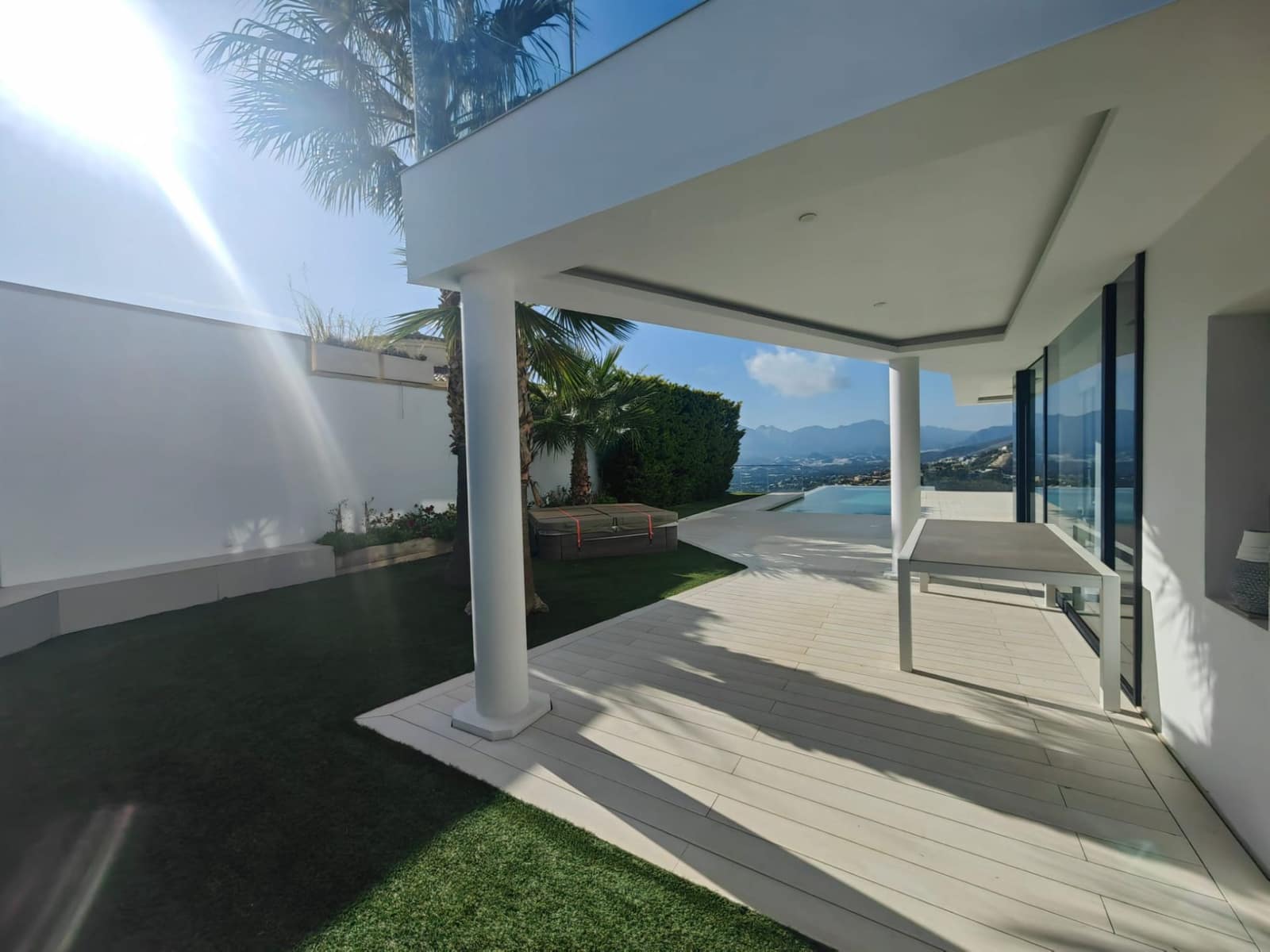 6 soveværelse Villa til salg i Altea med swimmingpool garage - € 2.700.000 (Ref: 8660448)