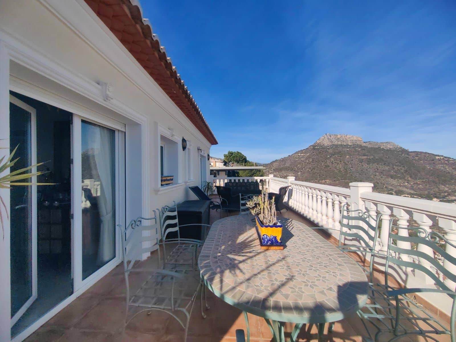 3 soveværelse Villa til salg i Calpe / Calp med swimmingpool garage - € 699.000 (Ref: 8683231)
