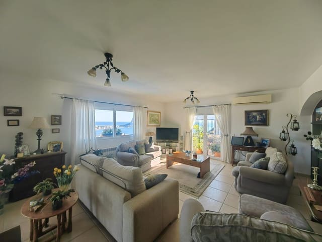 3 chambre Villa/Maison à vendre à Maryvilla, Calpe / Calp avec piscine garage - 699 000 € (Ref: 8683231)