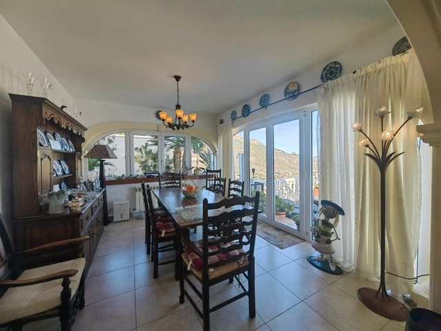 3 chambre Villa/Maison à vendre à Maryvilla, Calpe / Calp avec piscine garage - 699 000 € (Ref: 8683231)