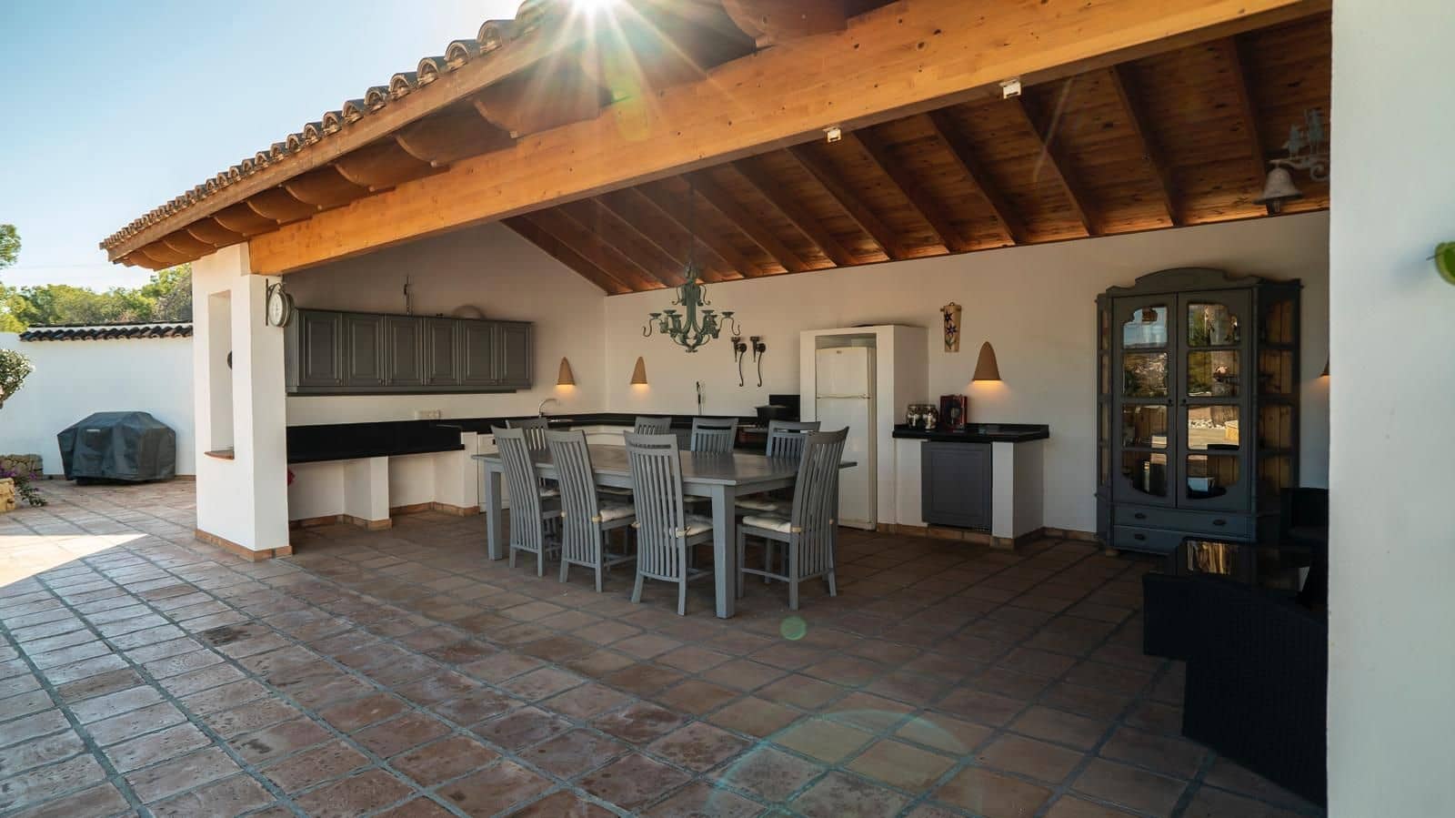 7 soveværelse Villa til salg i Alfaz del Pi / L'Alfas del Pi med swimmingpool garage - € 1.600.000 (Ref: 8921054)