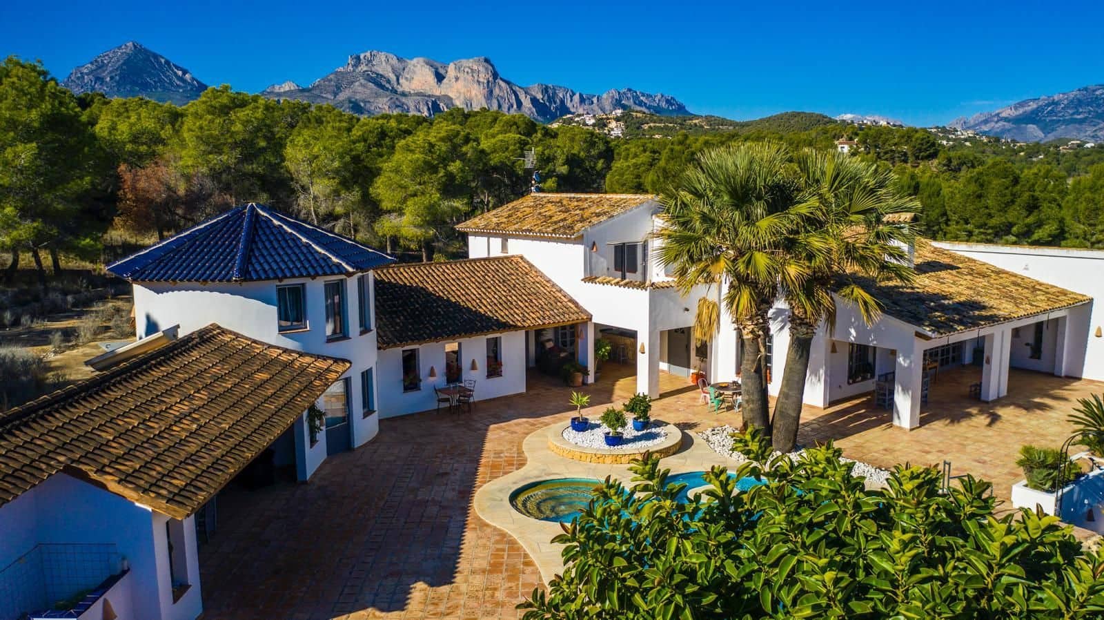 7 soveværelse Villa til salg i Alfaz del Pi / L'Alfas del Pi med swimmingpool garage - € 1.600.000 (Ref: 8921054)