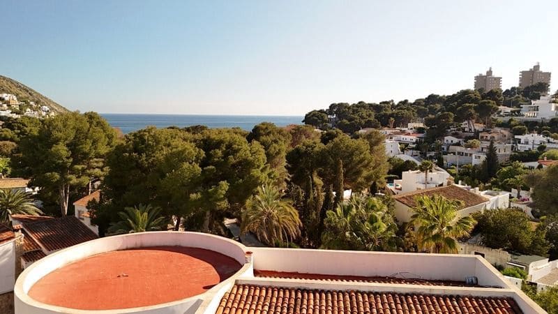 4 soveværelse Villa til salg i Moraira med swimmingpool garage - € 1.500.000 (Ref: 8936595)