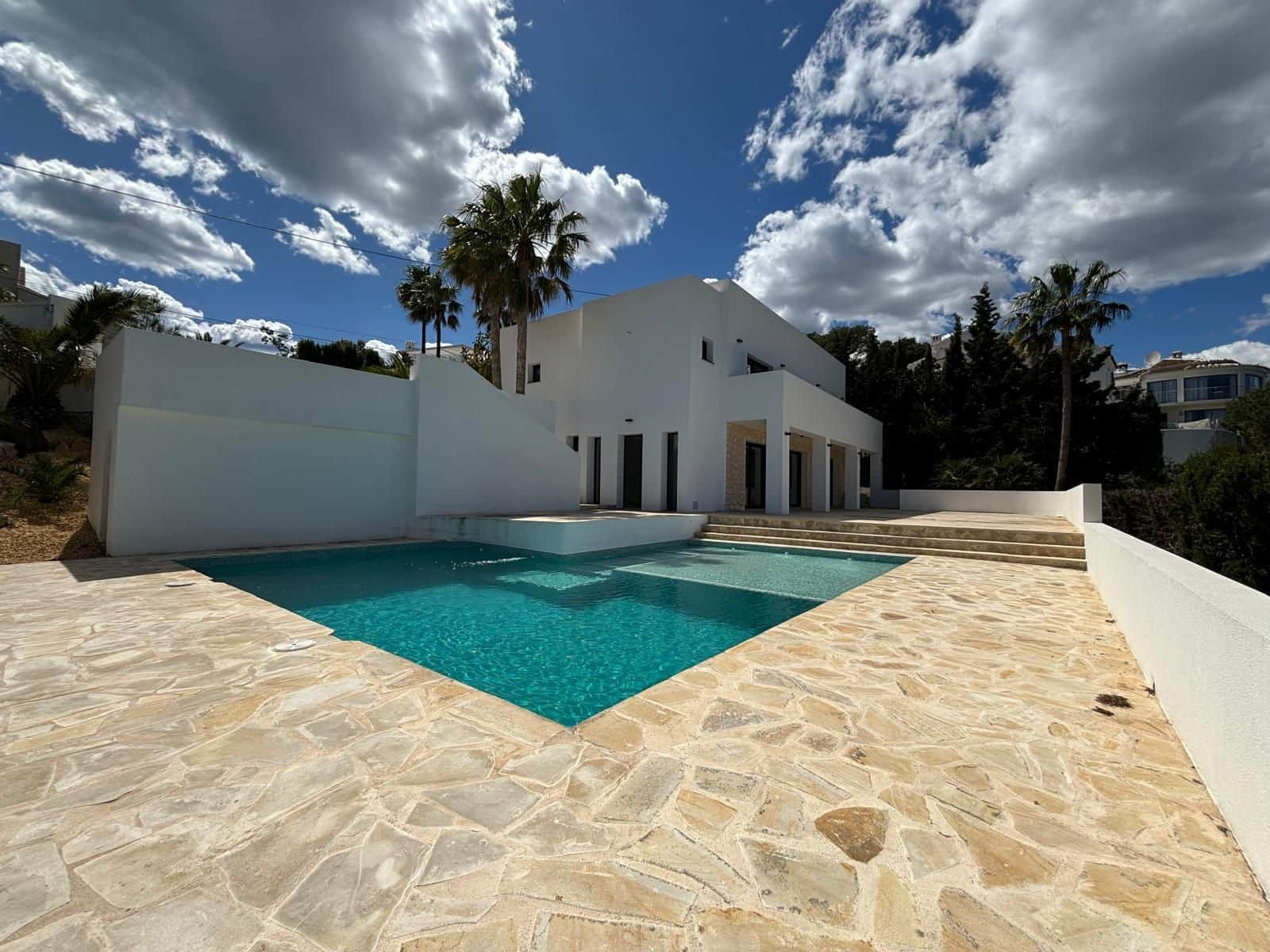 4 soveværelse Villa til salg i Javea / Xabia med swimmingpool garage - € 1.075.000 (Ref: 8936596)