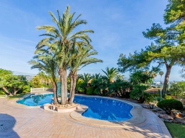 11 bedroom Villa for sale in Cap Martí - El Tossalet - Pinomar, Javea / Xàbia with pool garage - € 5,000,000 (Ref: 8970227)