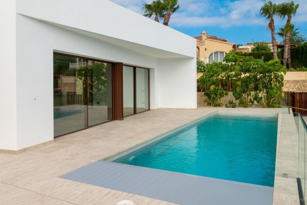 3 soveværelse Villa til salg i Calpe / Calp med swimmingpool garage - € 1.370.000 (Ref: 8970228)
