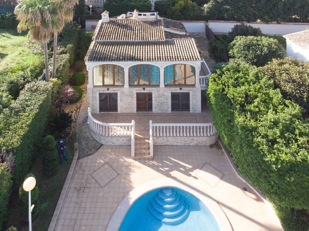 2 soveværelse Villa til salg i Javea / Xabia med swimmingpool garage - € 750.000 (Ref: 8970229)
