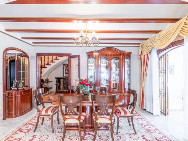 3 soverom Villa til salgs i Cap Martí - El Tossalet - Pinomar, Javea / Xàbia med svømmebasseng garasje - € 800 000 (Ref: 8970231)