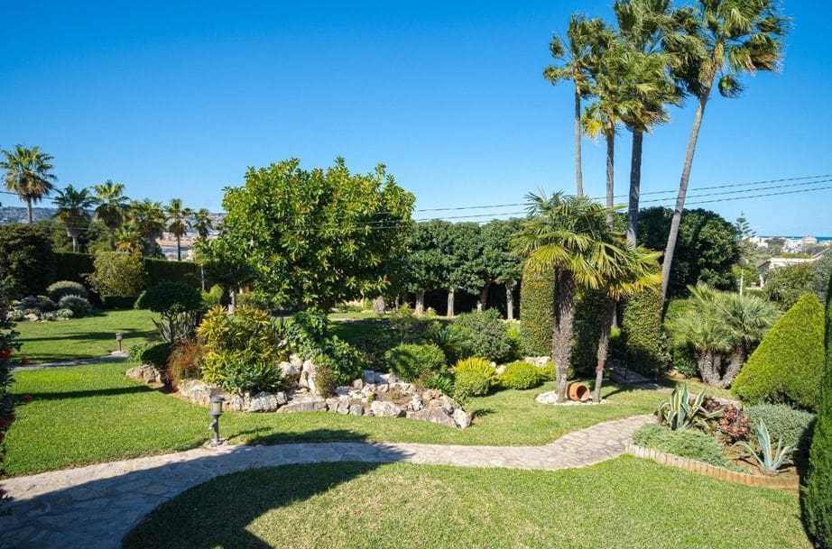 3 soveværelse Villa til salg i Javea / Xabia med swimmingpool garage - € 800.000 (Ref: 8970231)